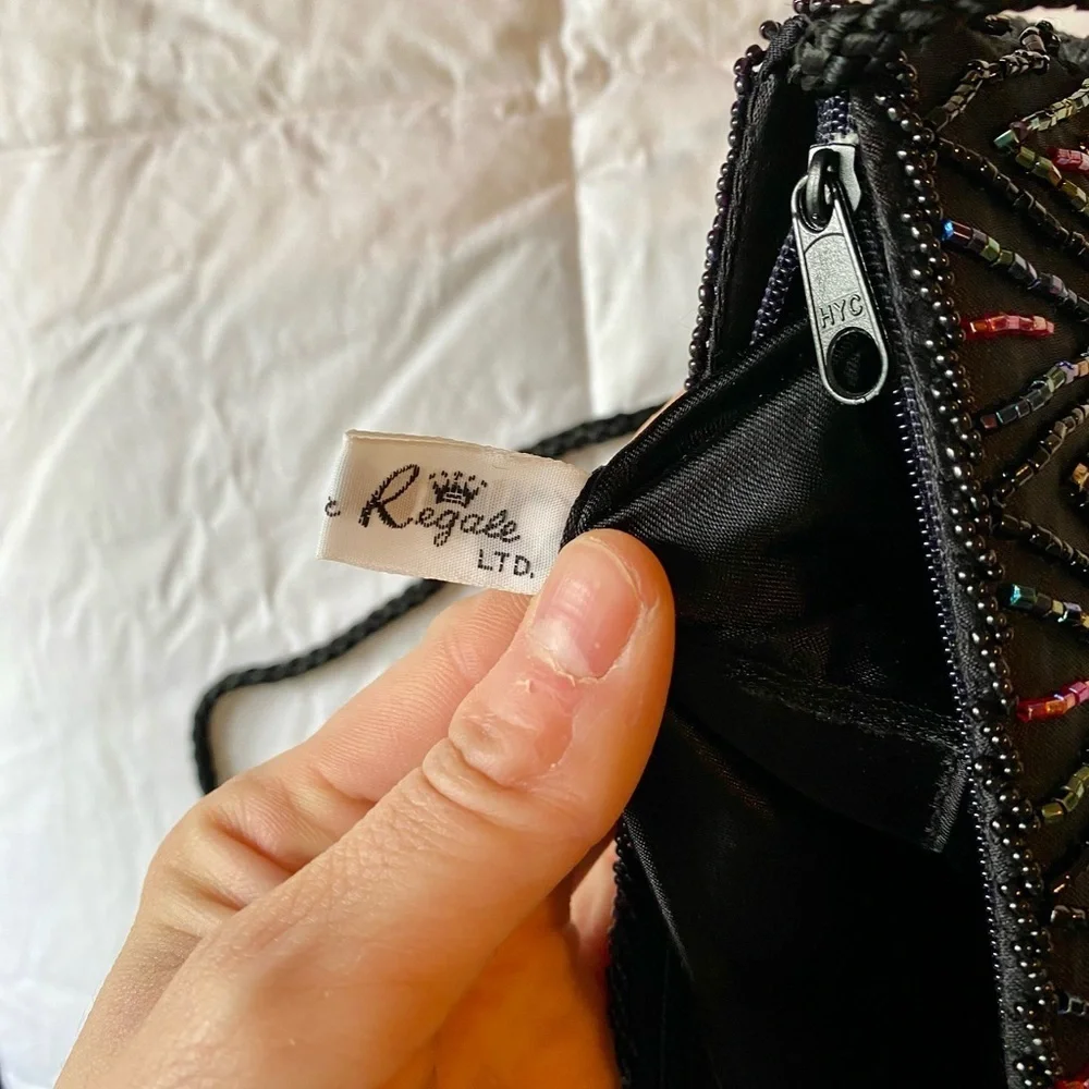 Y2K Vintage Regale Handmade Beaded crossbody Purse